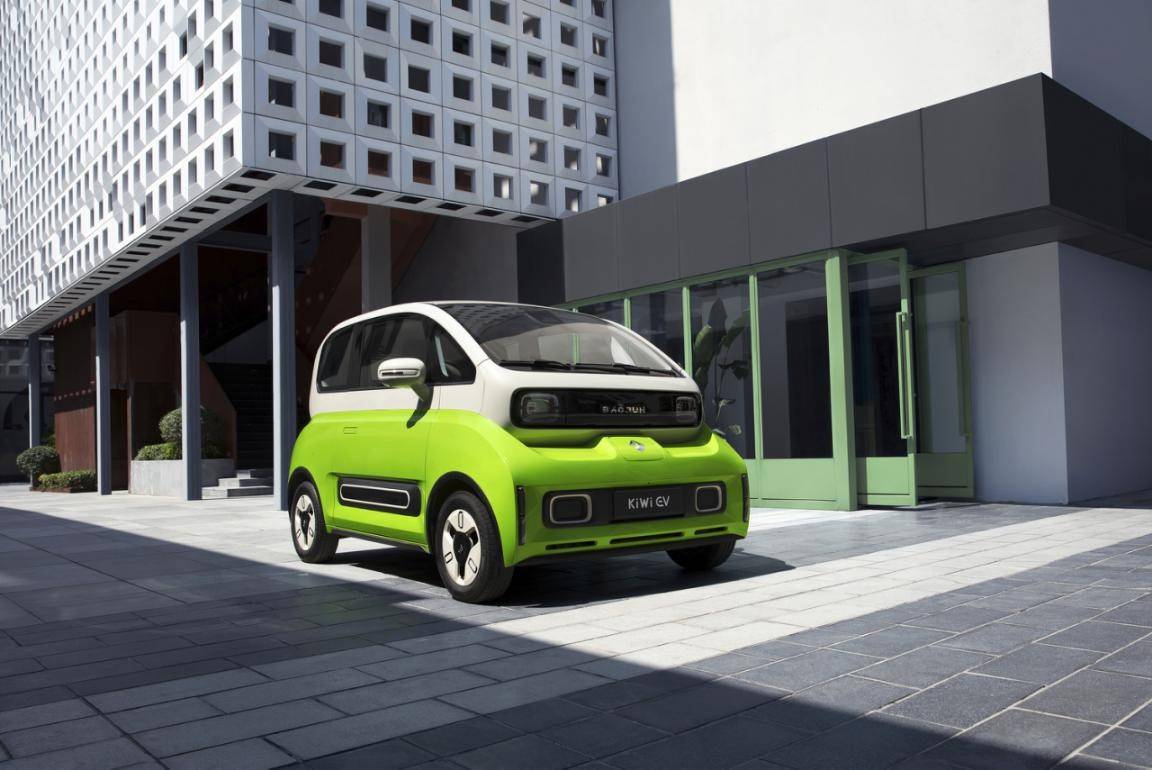 大廠新能源車對比 歐拉好貓VS寶駿KiWi EV，續航充足誰更值得選？