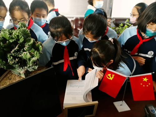 守護舌尖安全，點亮科技夢想——一只船教育集團一只船小學(xué)開展教育科技研學(xué)實踐教育活動